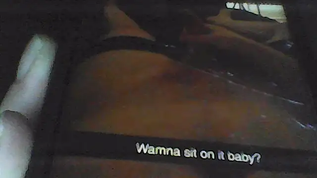 sarahkat86 online show from 04/10/26, 11:56