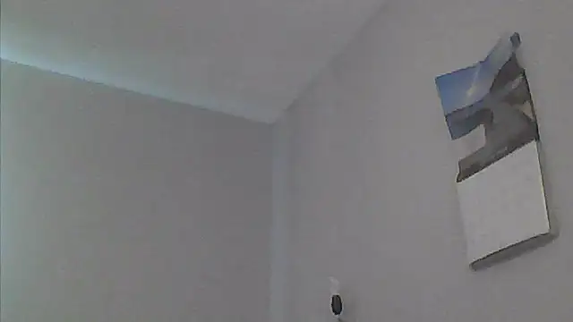 sarahkat86 online show from 06/02/26, 09:26