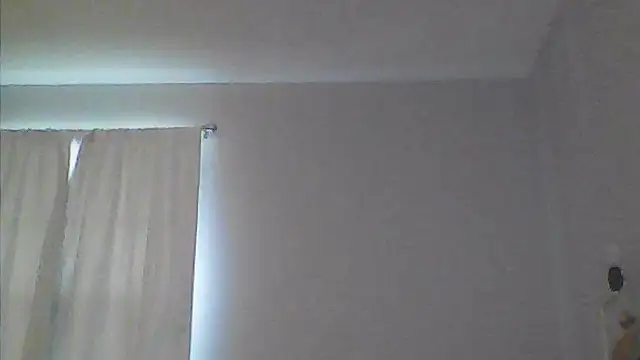 sarahkat86 online show from 05/01/26, 09:31
