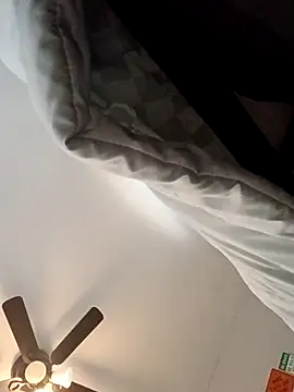 sarahkat86 online show from 03/09/26, 01:14