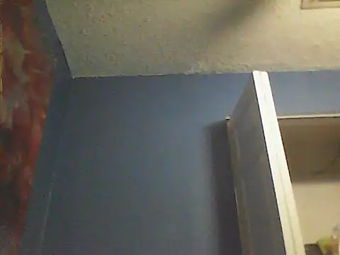 sarahkat86 online show from 10/15/25, 04:59