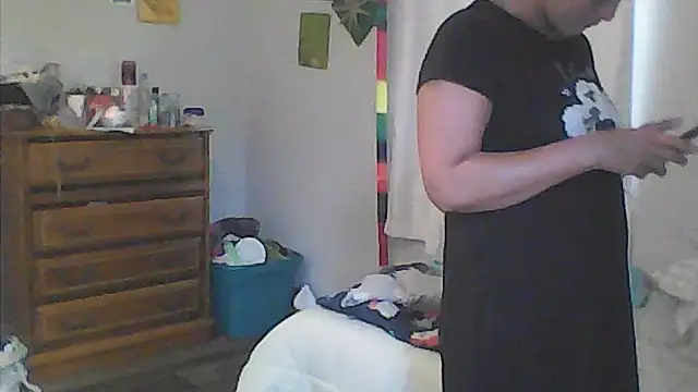 sarahkat86 online show from 05/13/26, 11:01