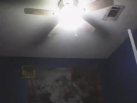 sarahkat86 online show from 10/30/25, 12:53