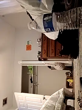 sarahkat86 online show from 03/04/26, 10:50