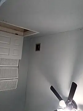 sarahkat86 online show from 02/27/26, 01:28