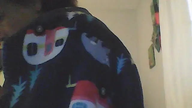 sarahkat86 online show from 04/22/26, 11:17