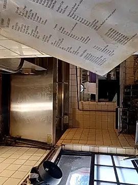 sarahkat86 online show from 11/17/25, 04:00