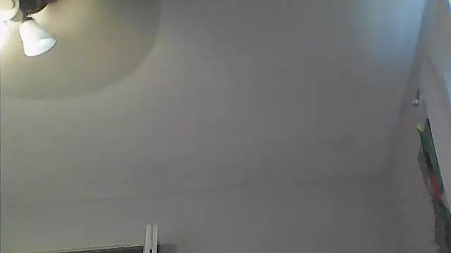 sarahkat86 online show from 04/18/26, 10:32