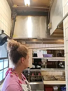 sarahkat86 online show from 11/04/25, 05:39