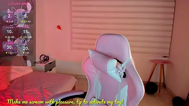 Jade rey  online show from 11/09/25, 02:59