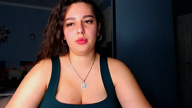 NikiWhite online show from 10/15/25, 05:21