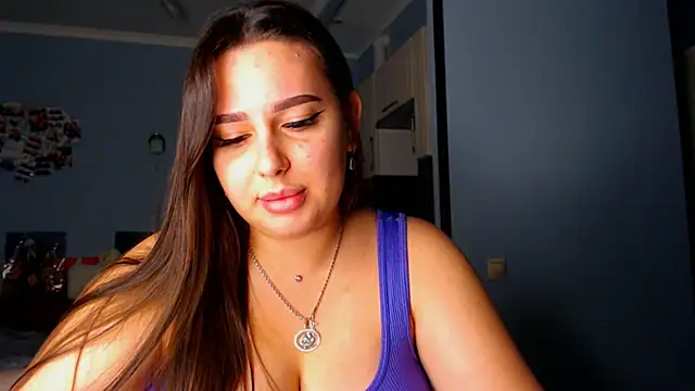 NikiWhite online show from 09/18/25, 09:51