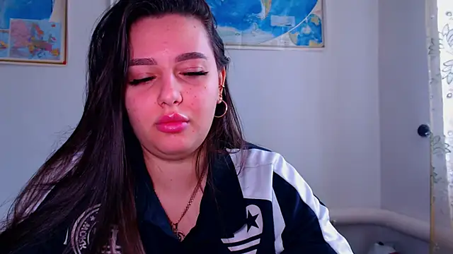 NikiWhite online show from 11/13/25, 09:13