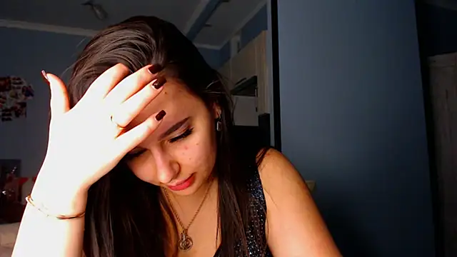 NikiWhite online show from 09/25/25, 08:37