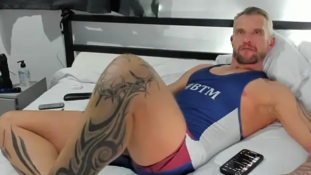 lupoillupo online show from 09/10/25, 09:25