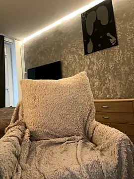 TianaCharm online show from 10/29/25, 01:21