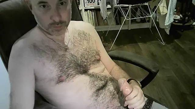 Chrisprngr online show from 07/13/26, 03:11