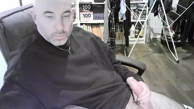 Chrisprngr online show from 02/10/26, 01:21