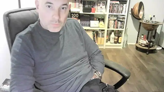 Chrisprngr online show from 05/08/26, 02:21