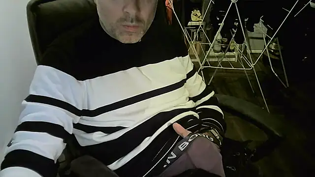 Chrisprngr online show from 02/26/26, 10:32