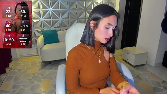 Snapshot of hellen_tease chatting on 07/14/26, 12:55 hellen tease online show from 07/14/26, 12:55