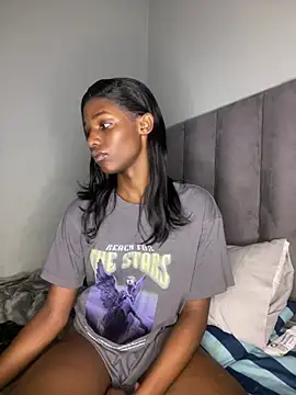 Trans fairy online show from 03/25/26, 12:33