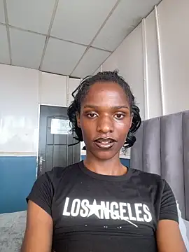 Trans fairy online show from 02/12/26, 01:33