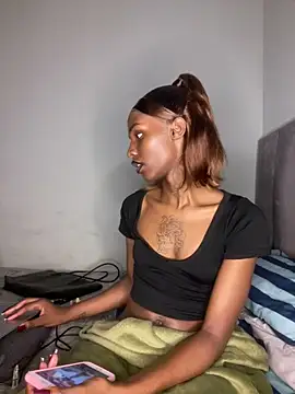 Trans fairy online show from 04/11/26, 09:29