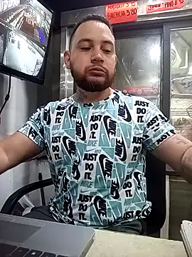 Catire10  online show from 10/23/25, 01:32