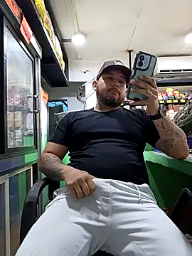 Catire10  online show from 11/04/25, 04:00