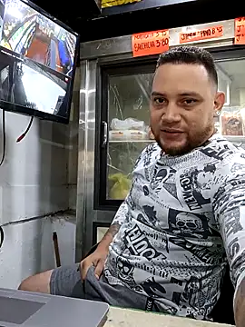 Catire10  online show from 11/14/25, 03:26