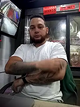 Catire10  online show from 10/27/25, 02:18