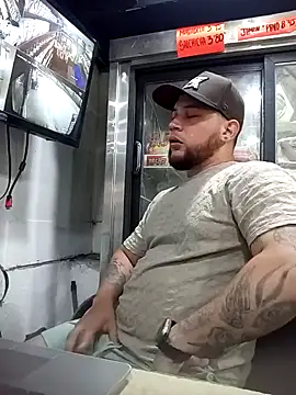 Catire10  online show from 10/25/25, 01:12