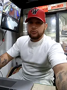 Catire10  online show from 12/20/25, 02:20