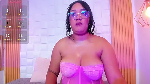 Snapshot of AriaBelle chatting on 11/01/25, 11:04 AriaBelle online show from 11/01/25, 11:04