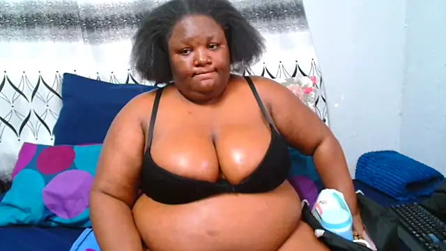 ChubbyBoobsxxx online show from 05/18/26, 01:16