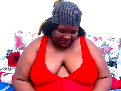 Snapshot of ChubbyBoobsxxx chatting on 11/16/25, 06:07 ChubbyBoobsxxx online show from 11/16/25, 06:07