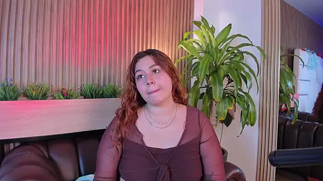 AdelaTaylor online show from 09/25/25, 07:42
