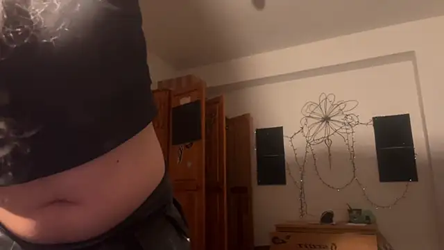 emilydee666 online show from 01/11/26, 03:57