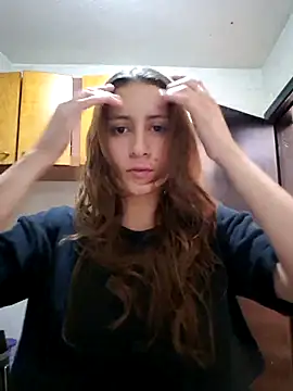 aytanna torrez online show from 11/12/25, 04:55