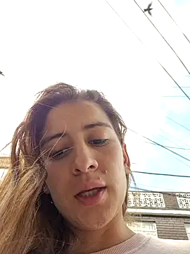 aytanna torrez online show from 10/22/25, 12:59