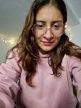 aytanna torrez online show from 12/03/25, 12:37