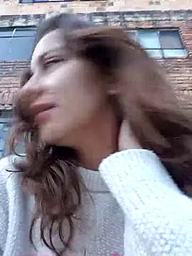 aytanna torrez online show from 11/21/25, 11:20