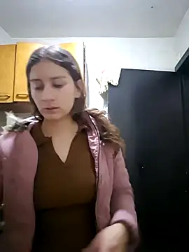 aytanna torrez online show from 12/02/25, 11:56