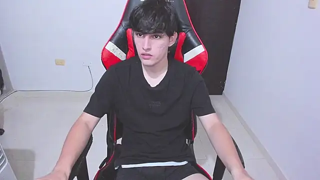 eren 188 online show from 12/14/25, 07:41