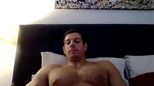 luca23millo90 online show from 04/08/26, 04:14