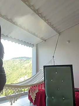 samanthahut1 online show from 03/14/26, 09:43