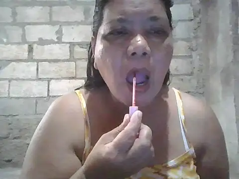xxbernxxx online show from 10/07/25, 12:44
