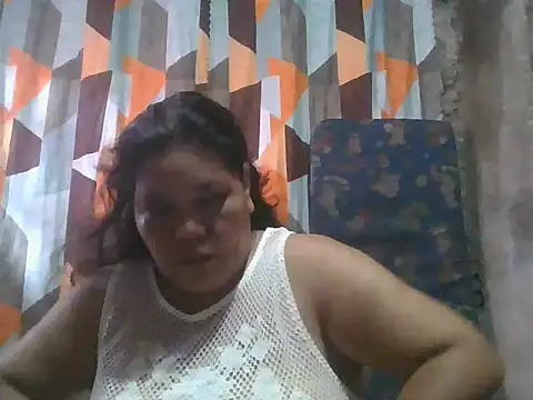 Snapshot of xxbernxxx chatting on 05/21/26, 11:57 xxbernxxx online show from 05/21/26, 11:57