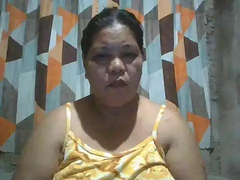 Snapshot of xxbernxxx chatting on 05/26/26, 01:53 xxbernxxx online show from 05/26/26, 01:53